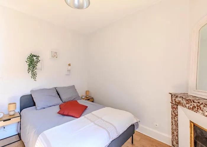 Centre à 10 Minutes à Pied De La Gare *